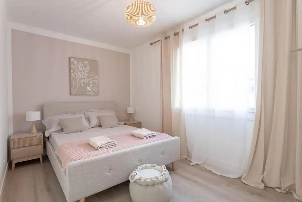 Duplex Mandelieu By Halldis France