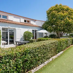 Zenitude Hôtel-résidences La Napoule Hotel